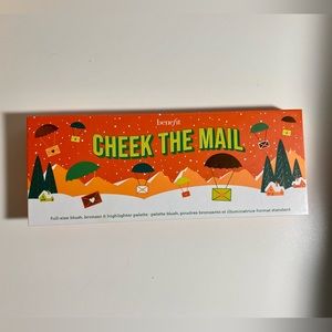 Benefit Cheek The Mail Face Palette